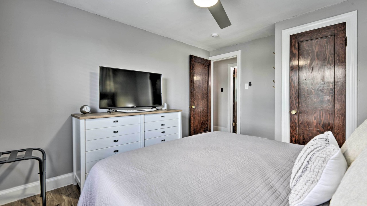 Photo of Bedroom in Orchard Park