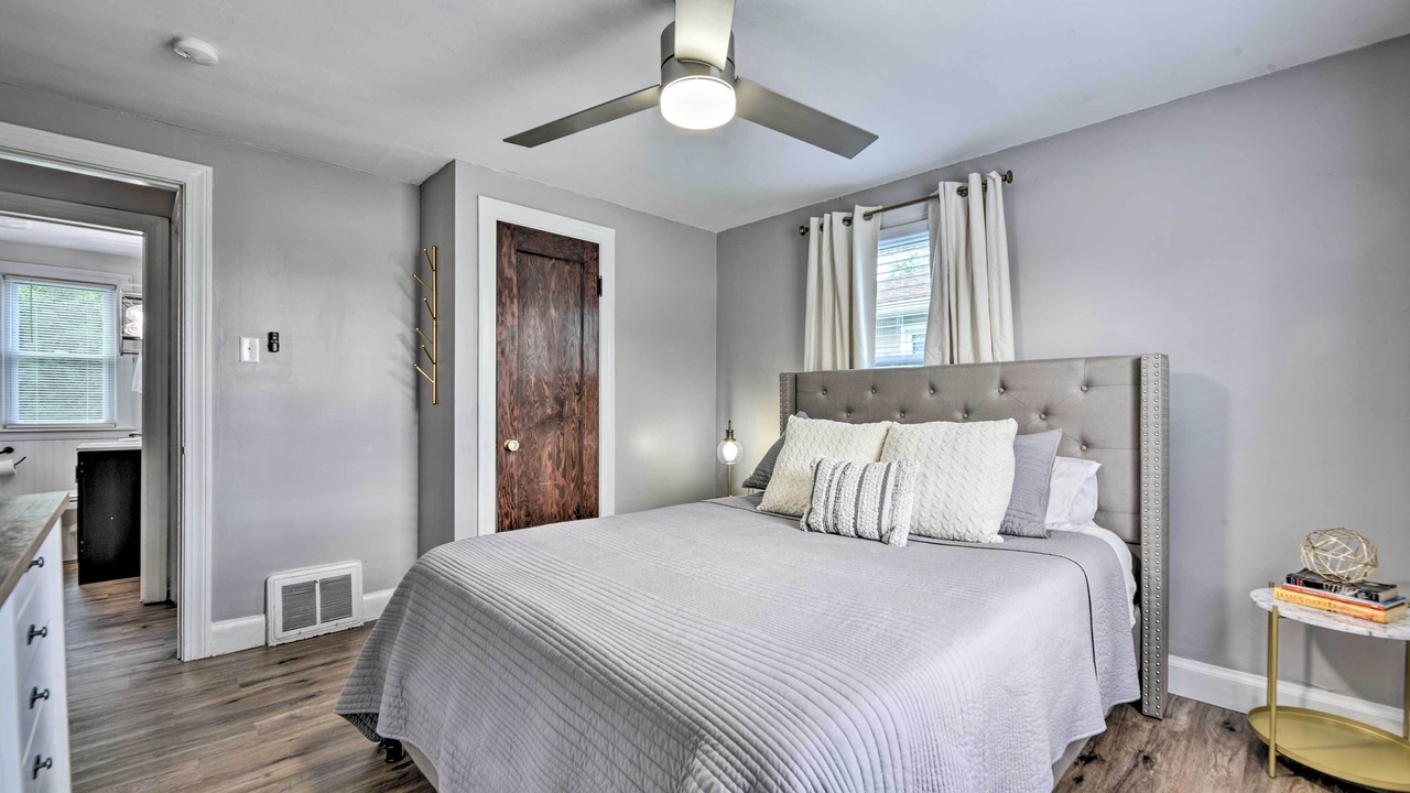 Photo of Bedroom in Orchard Park