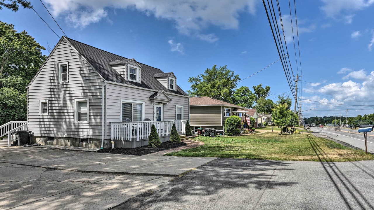 Photo of Outdoor in Orchard Park