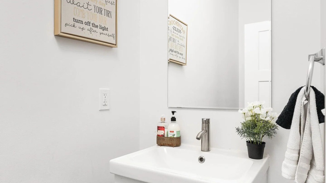 Photo of Bathroom in Fountain Square