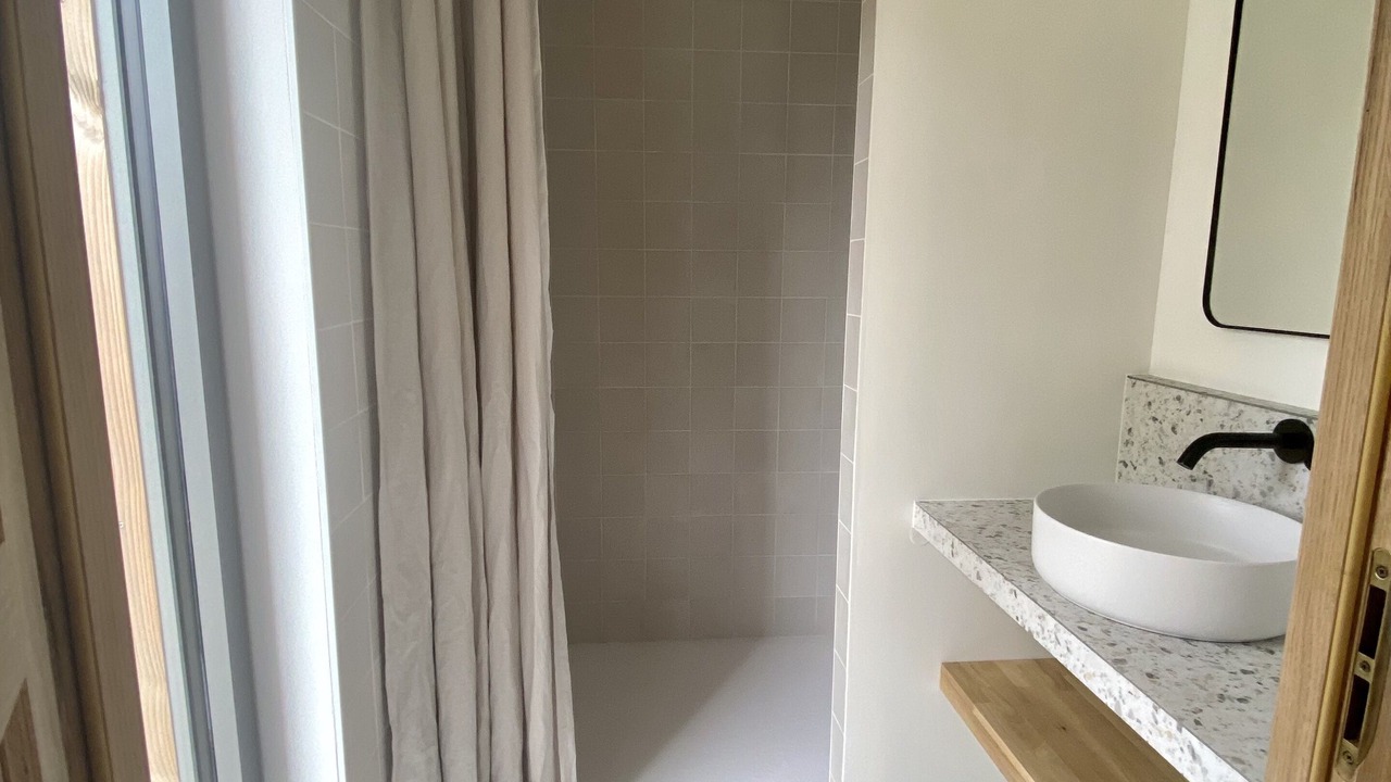 Photo of Bathroom in Landunvez