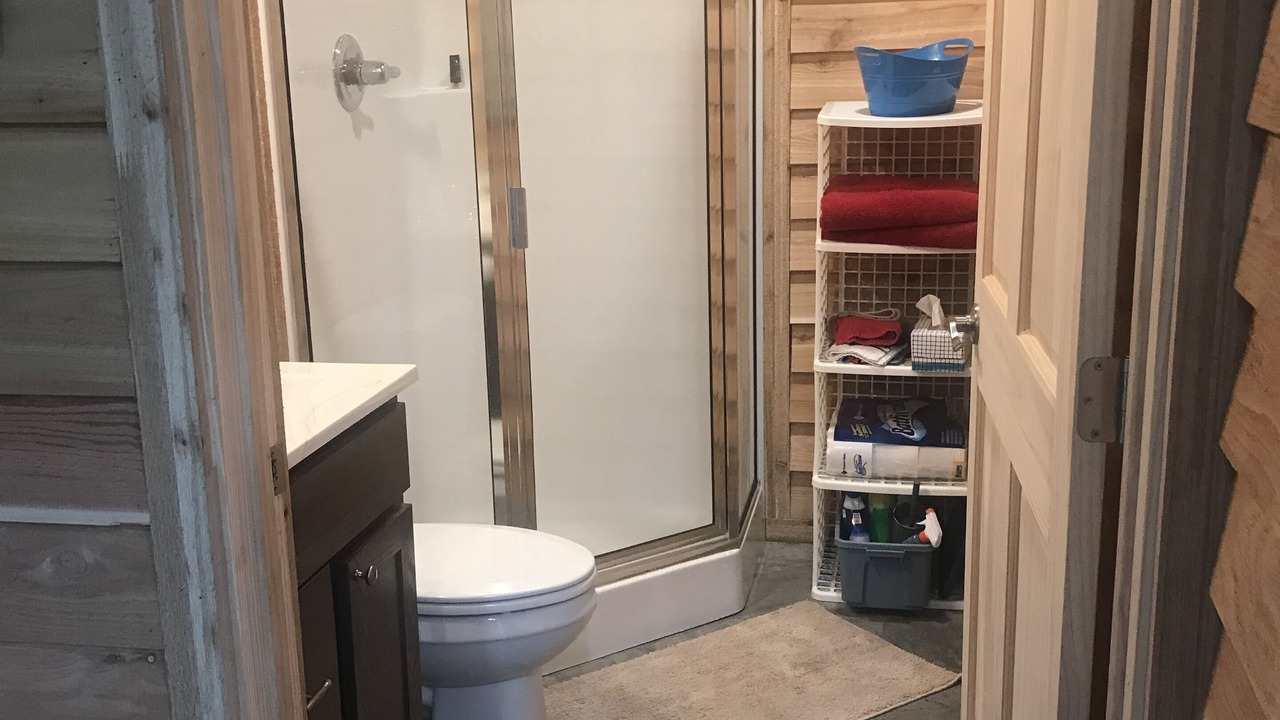 Photo of Bathroom in Schnellville