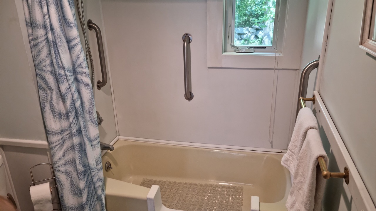 Photo of Bathroom in Menemsha