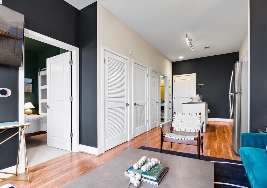 Photo of Livingroom in Old Town West