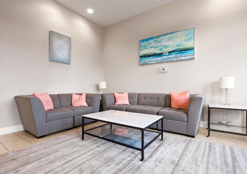 Photo of Livingroom in Old Town West