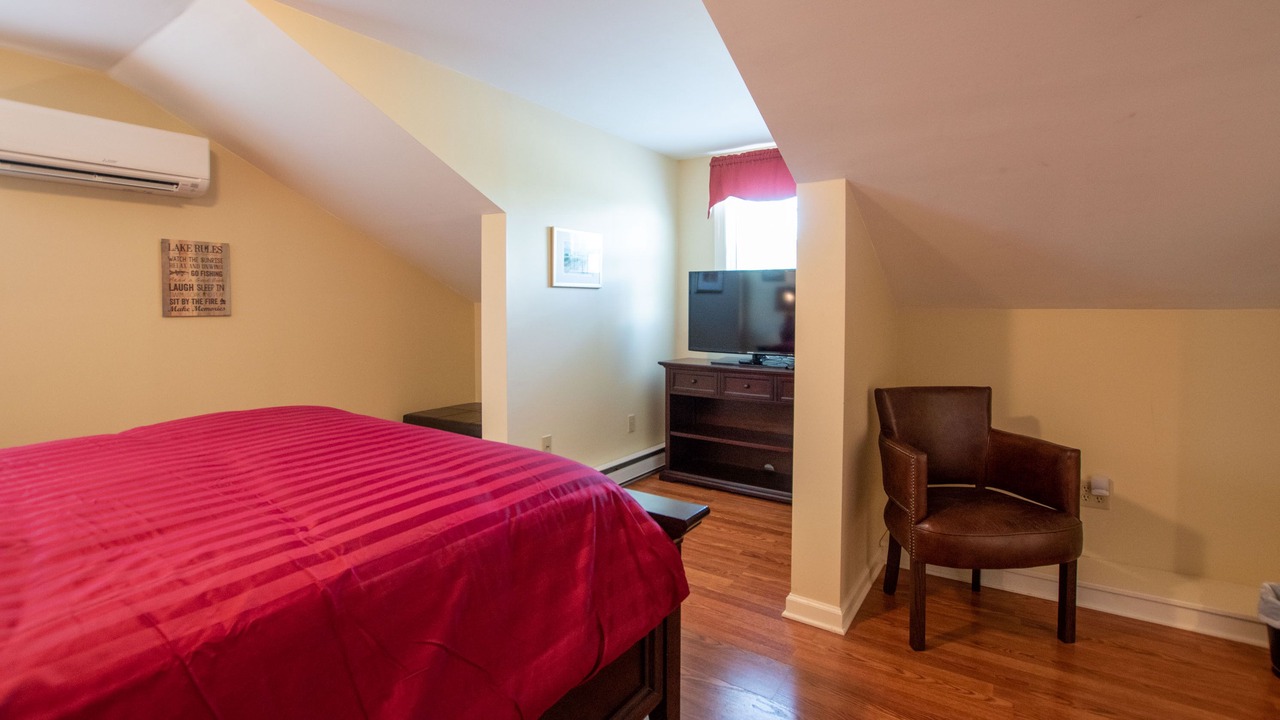 Photo of Bedroom in Town of Varick