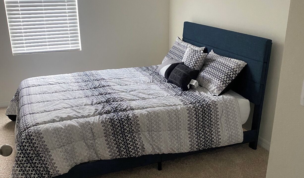 Photo of Bedroom in Cypress Gardens