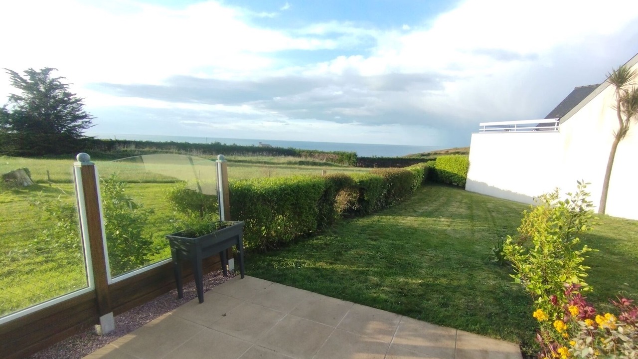 Photo of Patio Balcony in Saint-Cast-le-Guildo