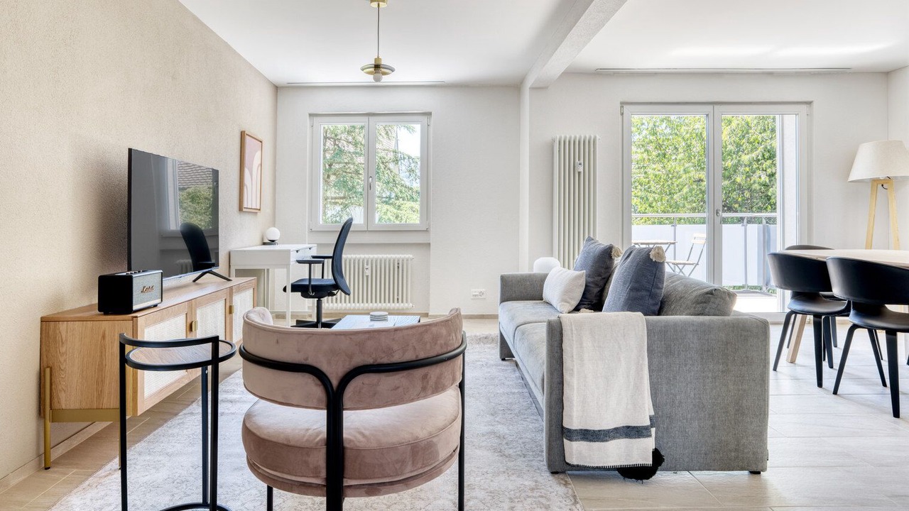 Photo of Livingroom in Dietikon District