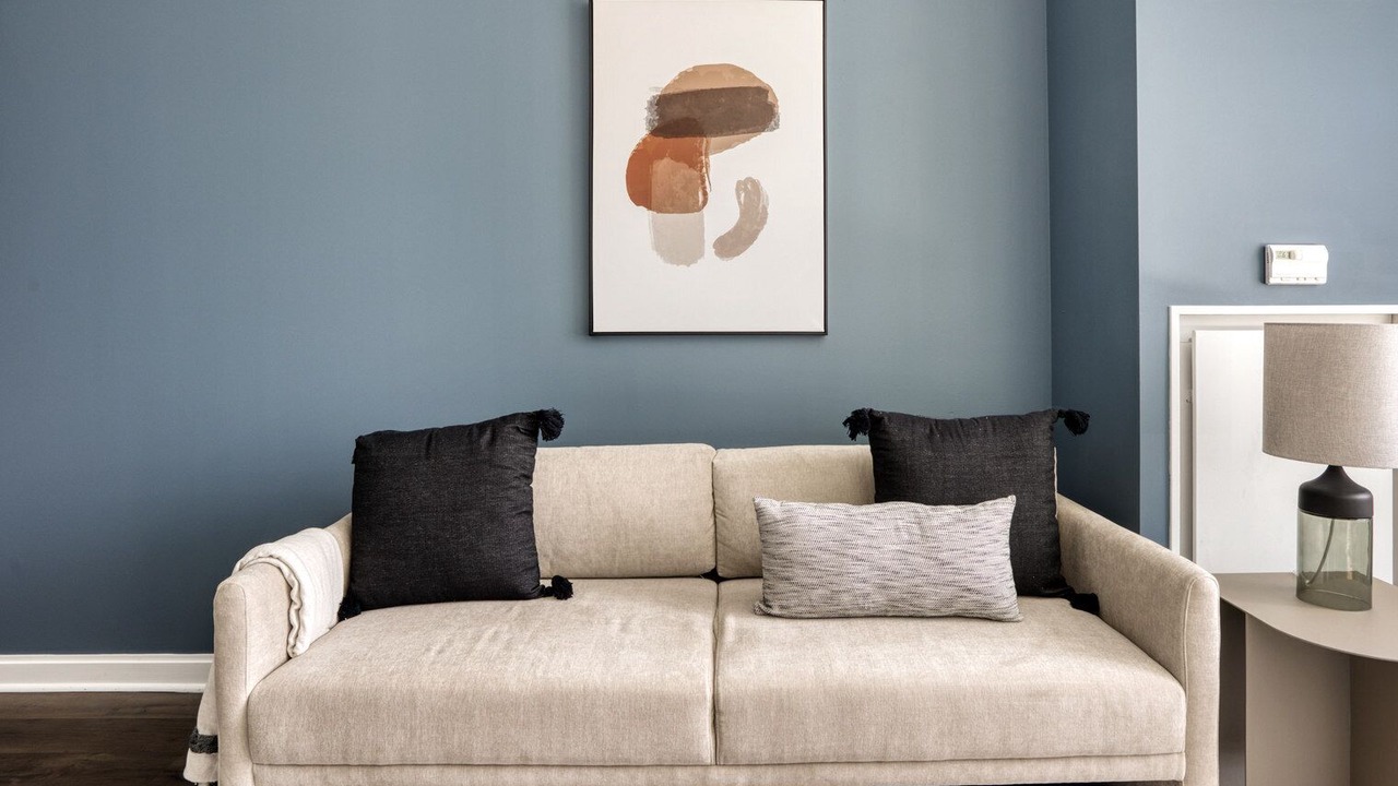 Photo of Livingroom in East Cambridge