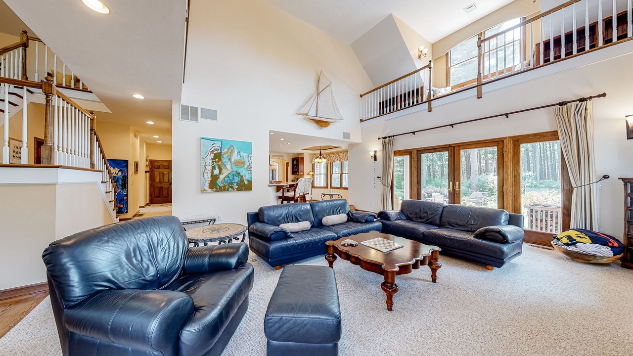 Photo of Livingroom in Sagamore