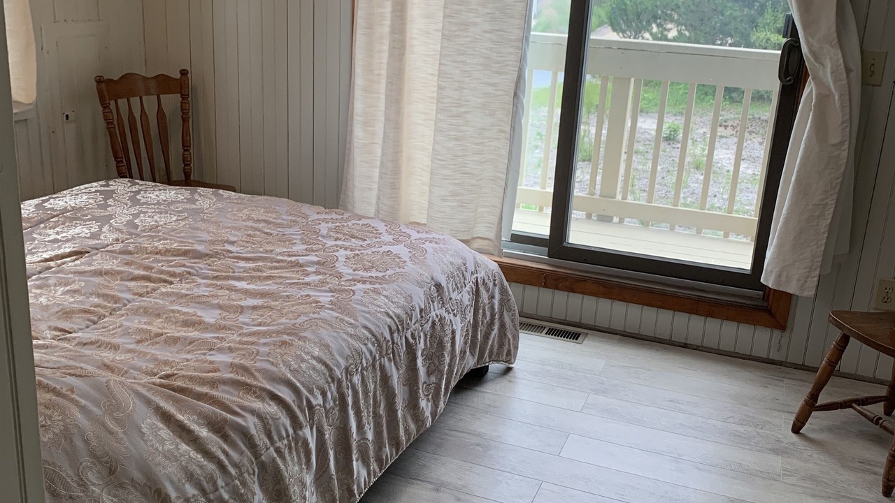 Photo of Bedroom in Suffolk County