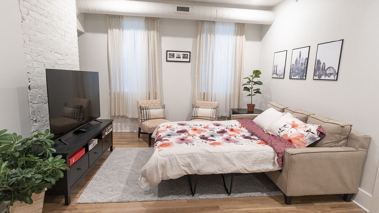 Photo of Bedroom in Central Business District