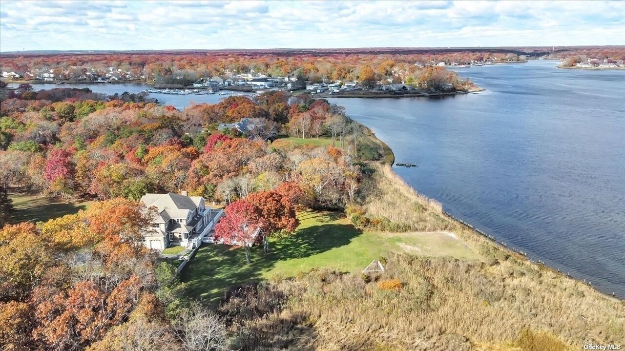 Photo of Outdoor in Mastic