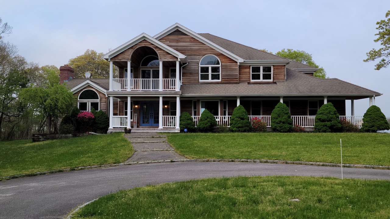 Photo of Outdoor in Mastic