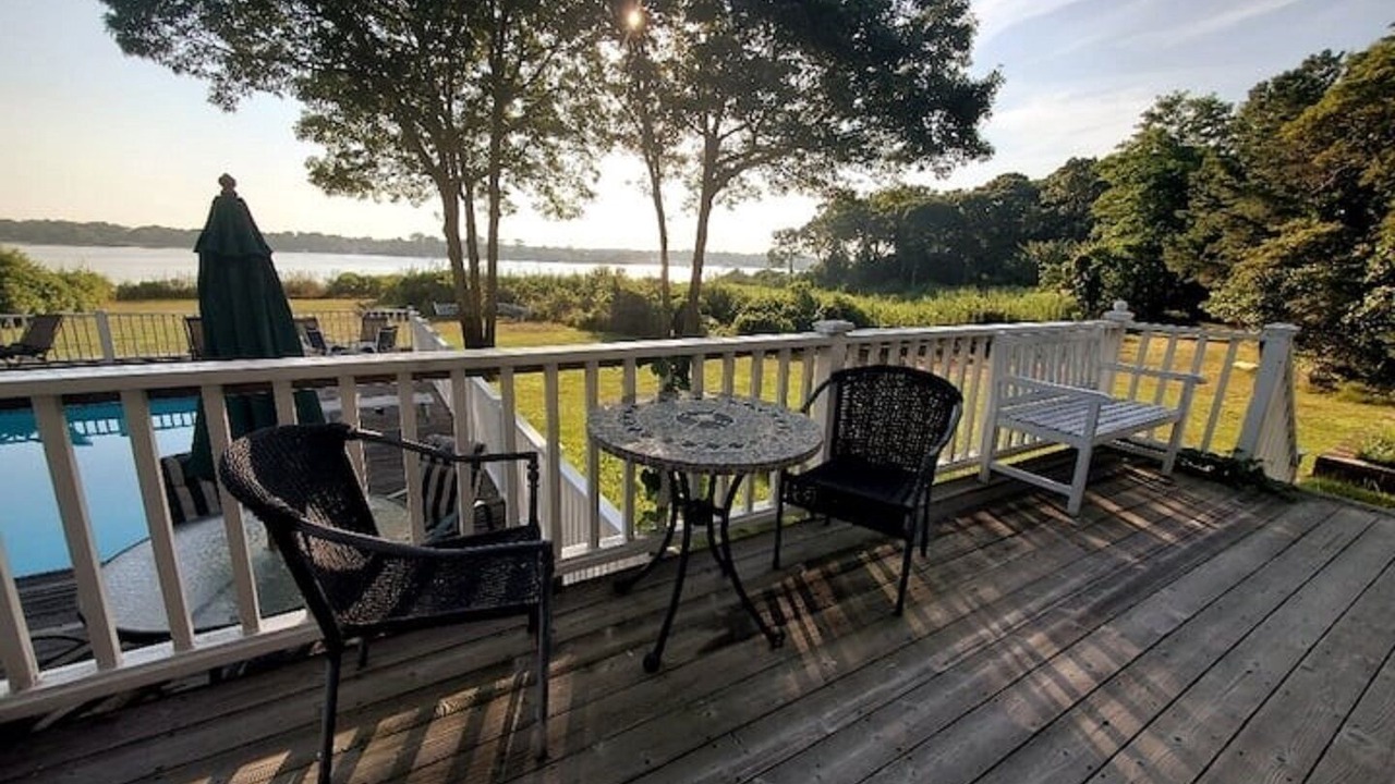 Photo of Bedroom in Mastic