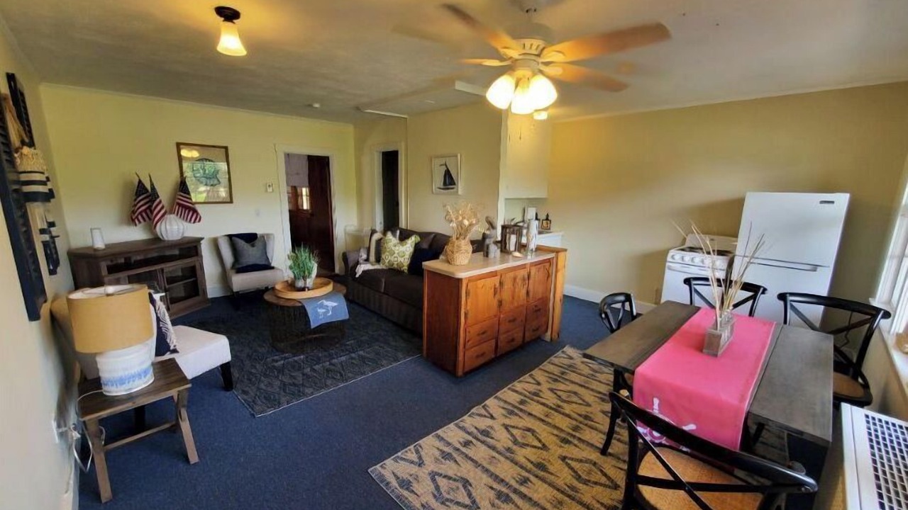 Photo of Livingroom in West Harwich