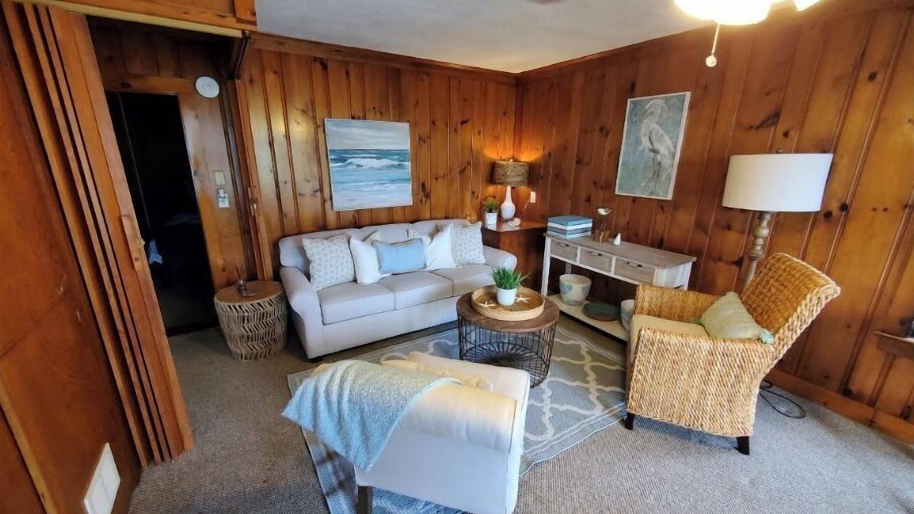 Photo of Livingroom in West Harwich