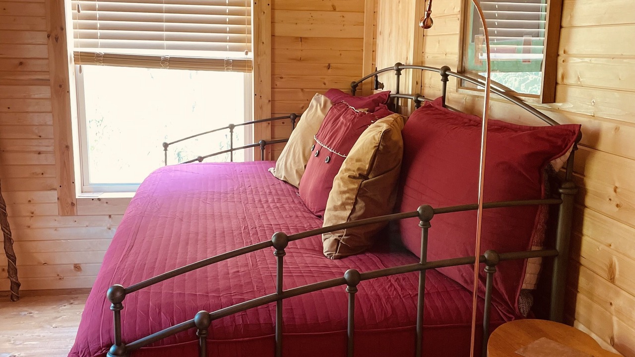 Photo of Bedroom in Leopold