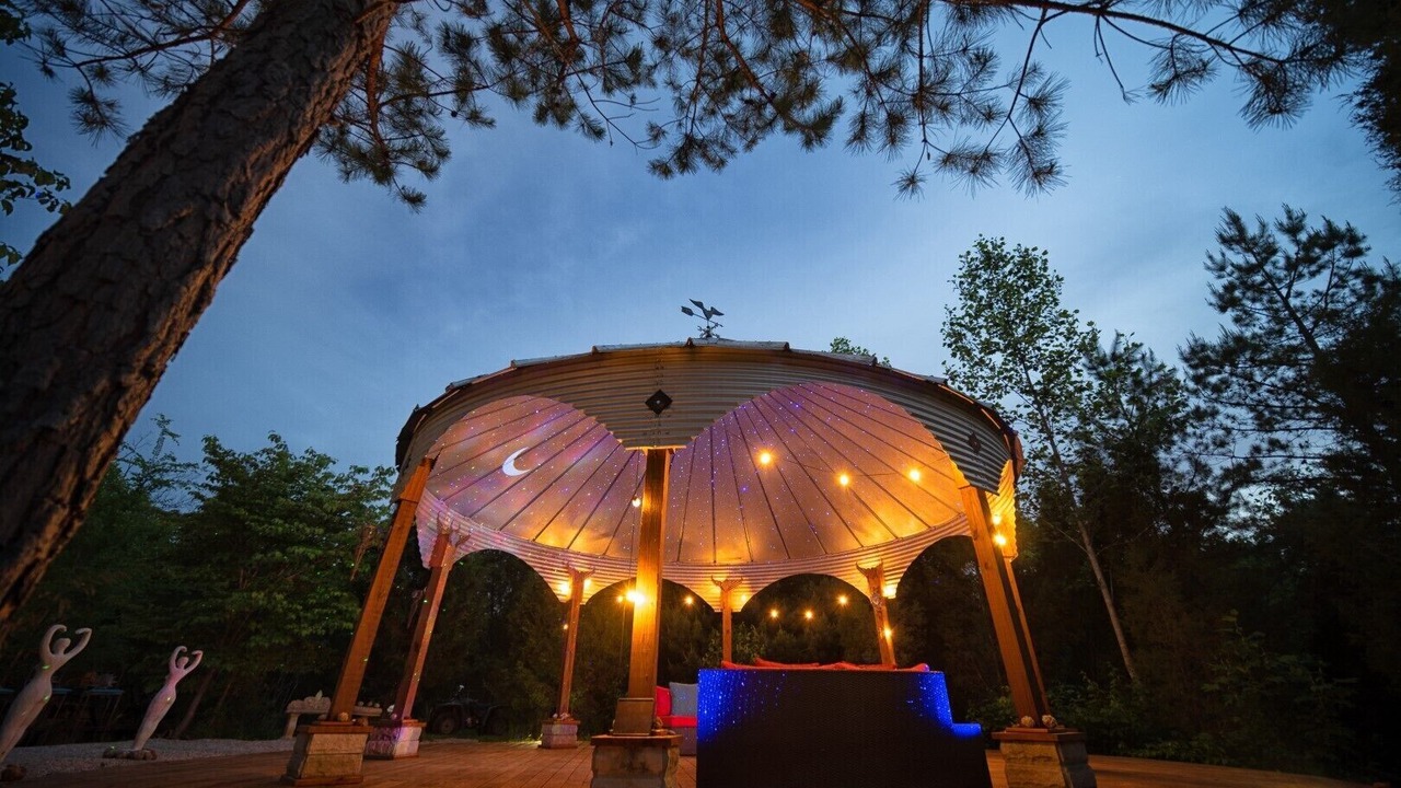 Photo of Outdoor in Leopold