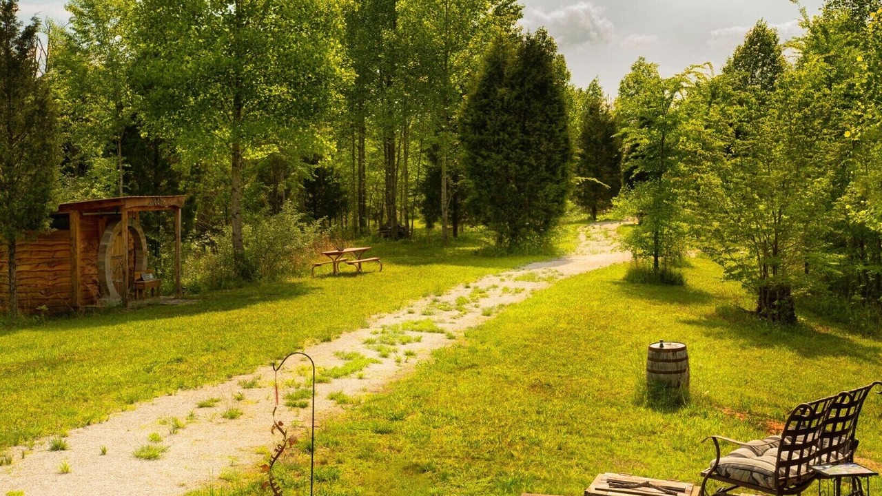 Photo of Outdoor in Leopold