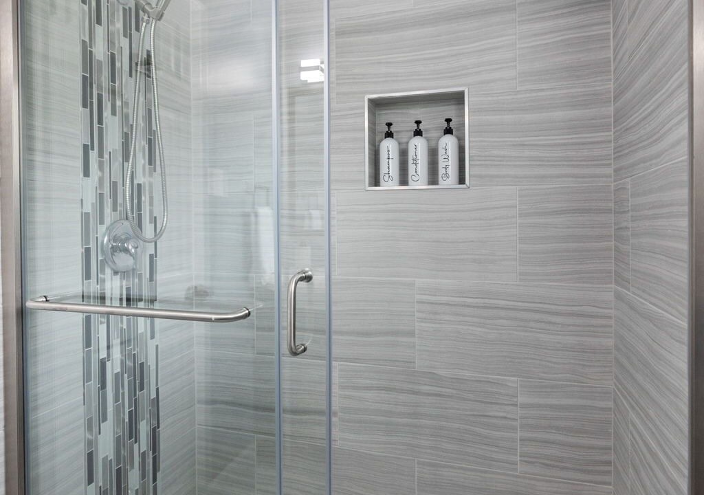 Photo of Bathroom in Fox Hill - Grandview