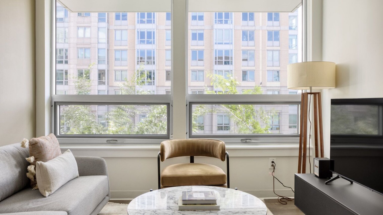 Photo of Livingroom in East Cambridge