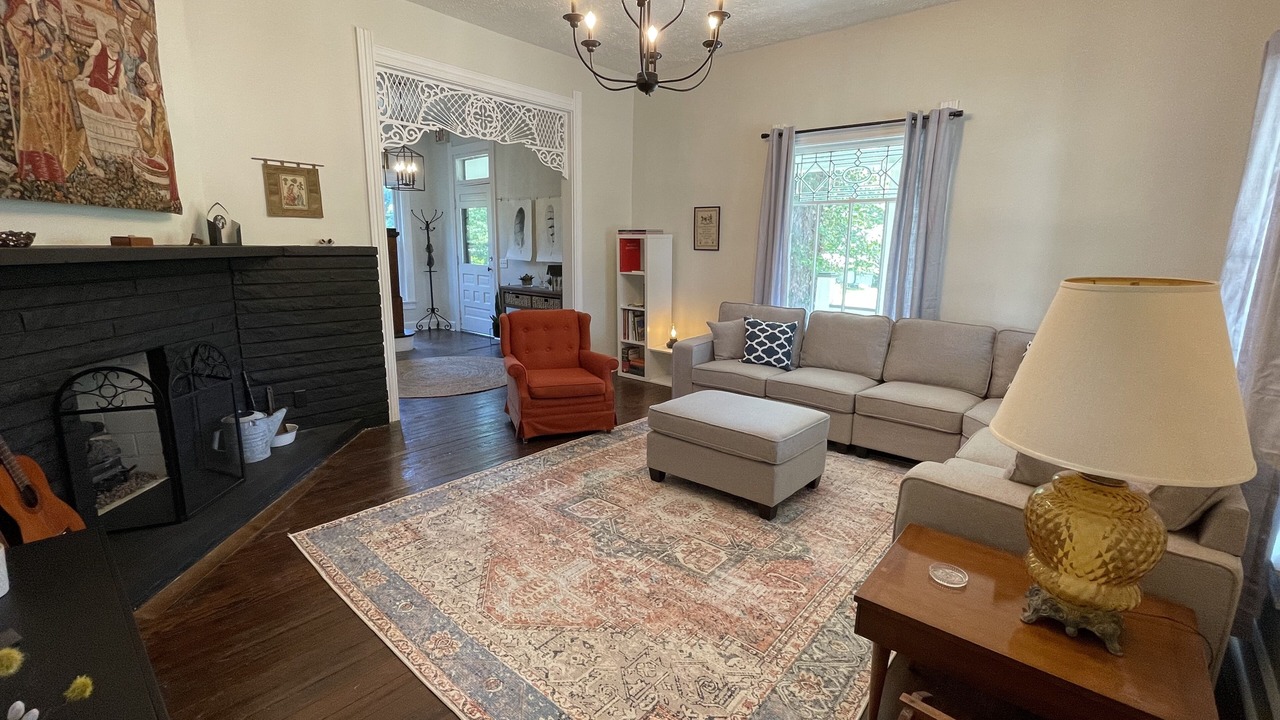 Photo of Livingroom in Nashville
