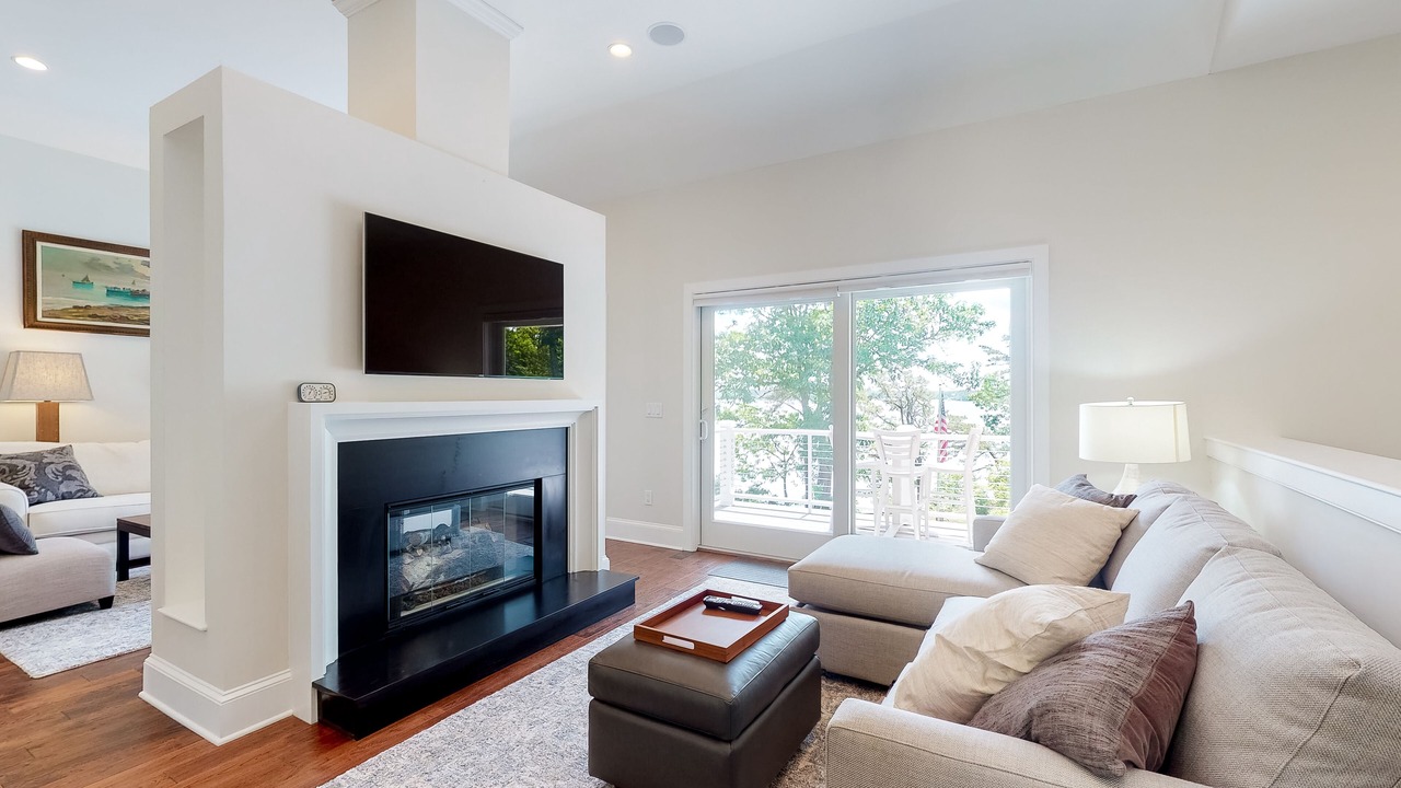 Photo of Livingroom in Yarmouth Port