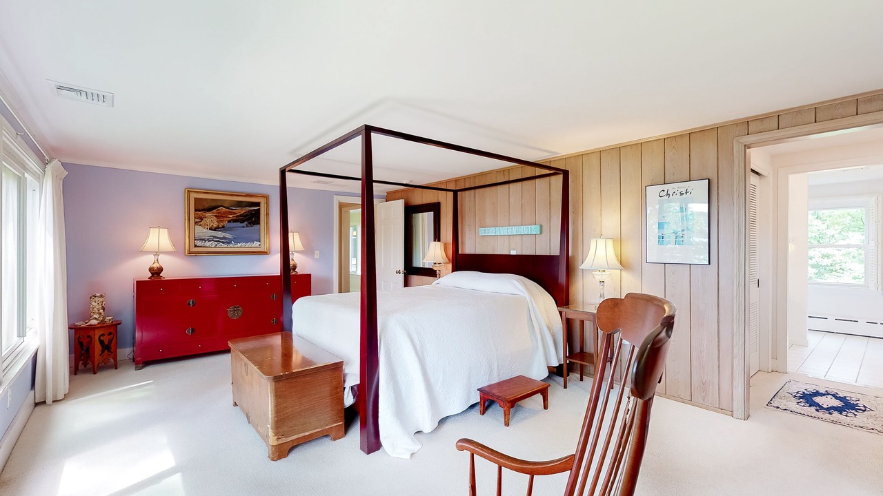 Photo of Bedroom in Yarmouth Port