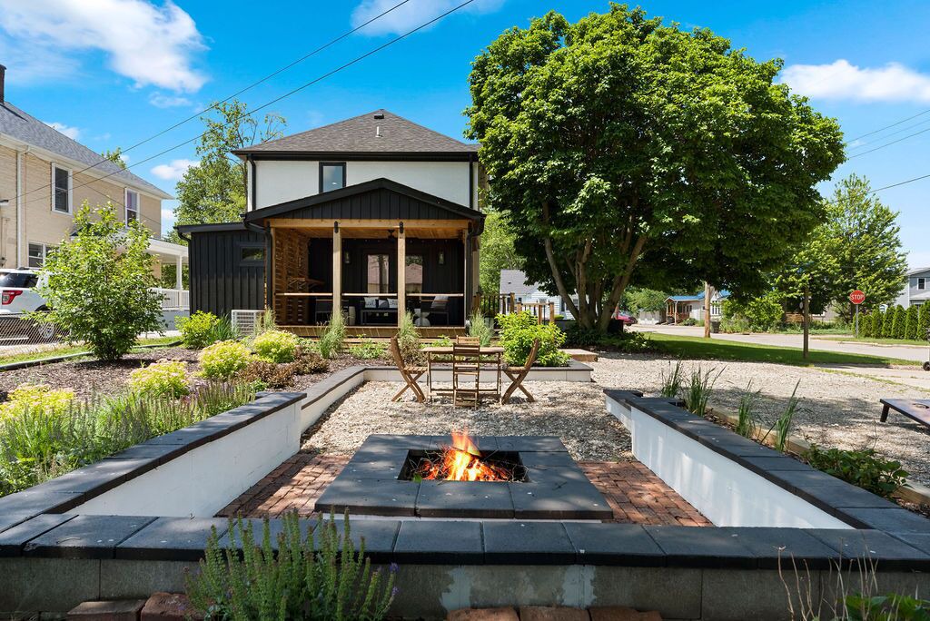 Photo of Outdoor in Three Oaks