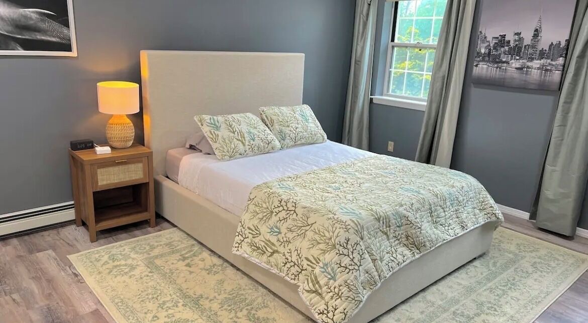 Photo of Bedroom in Shirley