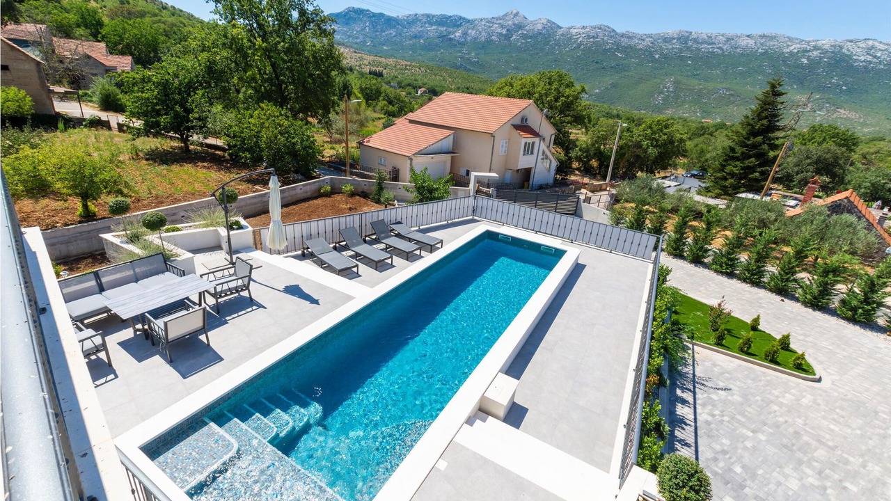 Photo of Outdoor in Dugopolje