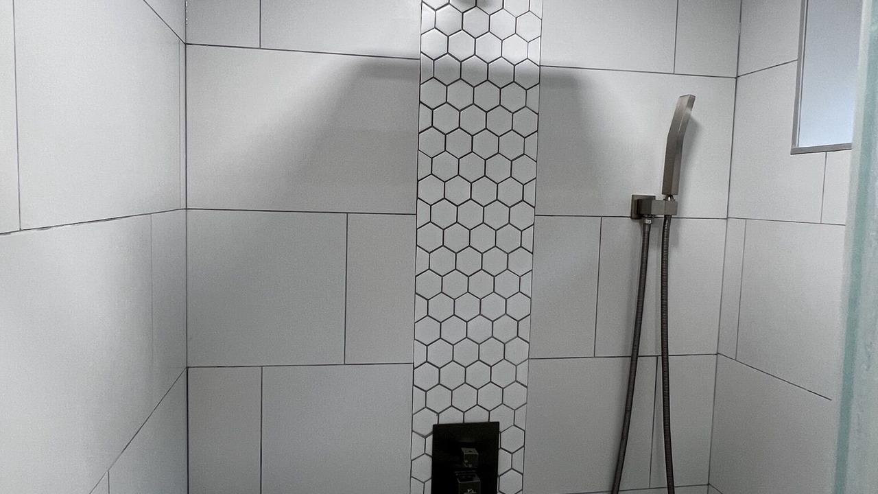 Photo of Bathroom in Mastic