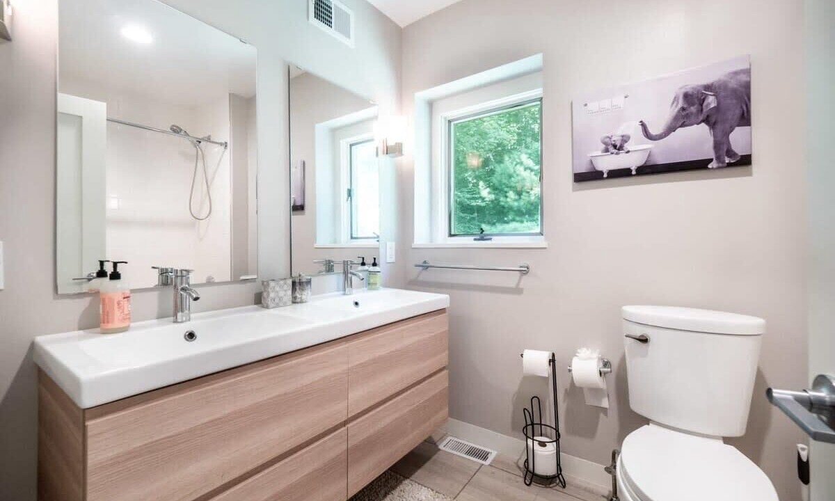 Photo of Bathroom in Egremont
