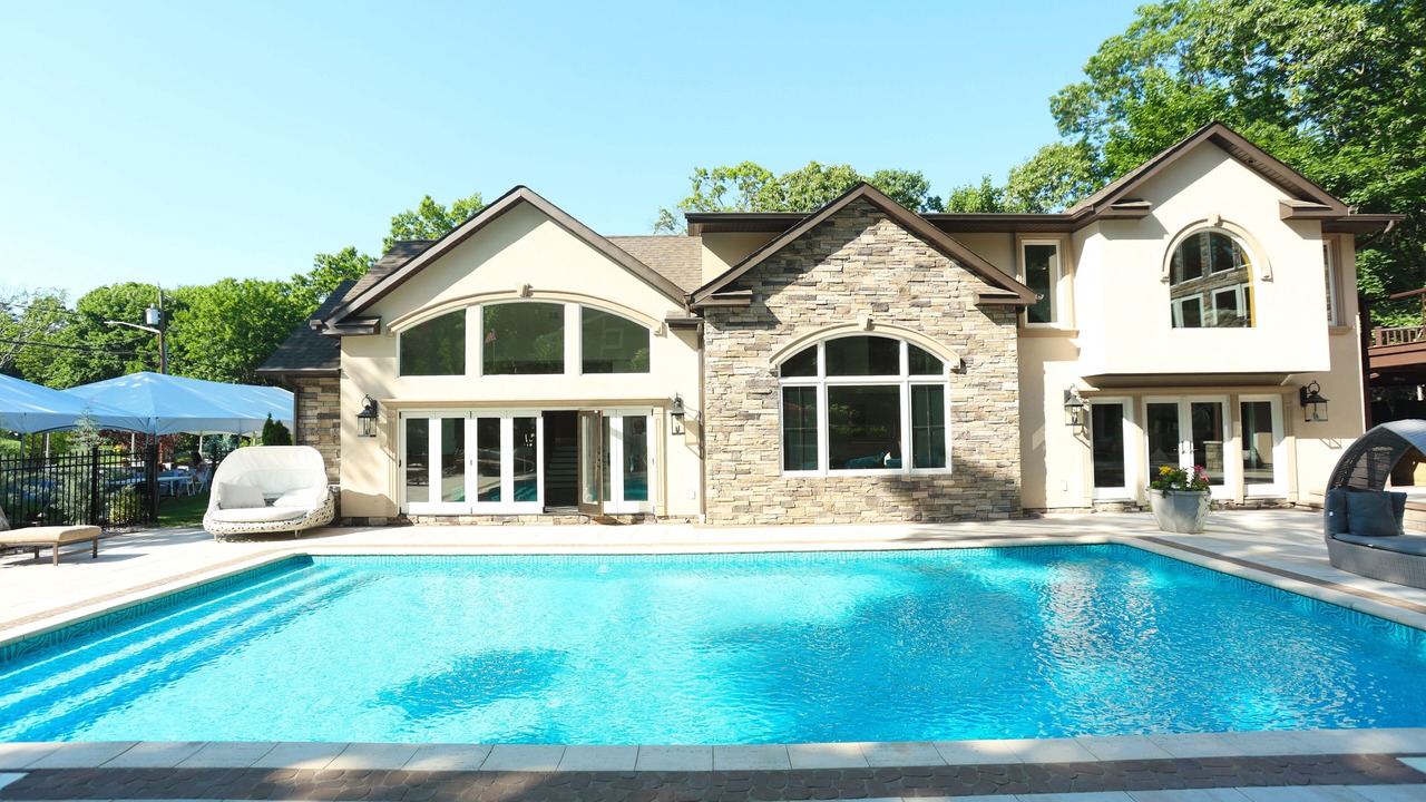 Photo of Outdoor in Commack