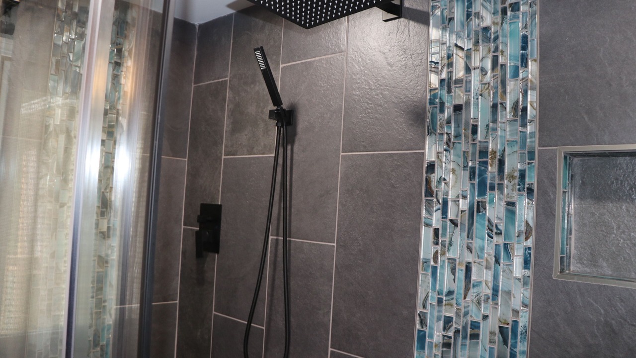 Photo of Bathroom in Miller Beach