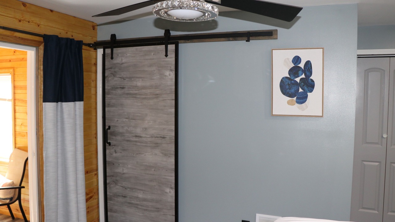 Photo of Bedroom in Miller Beach