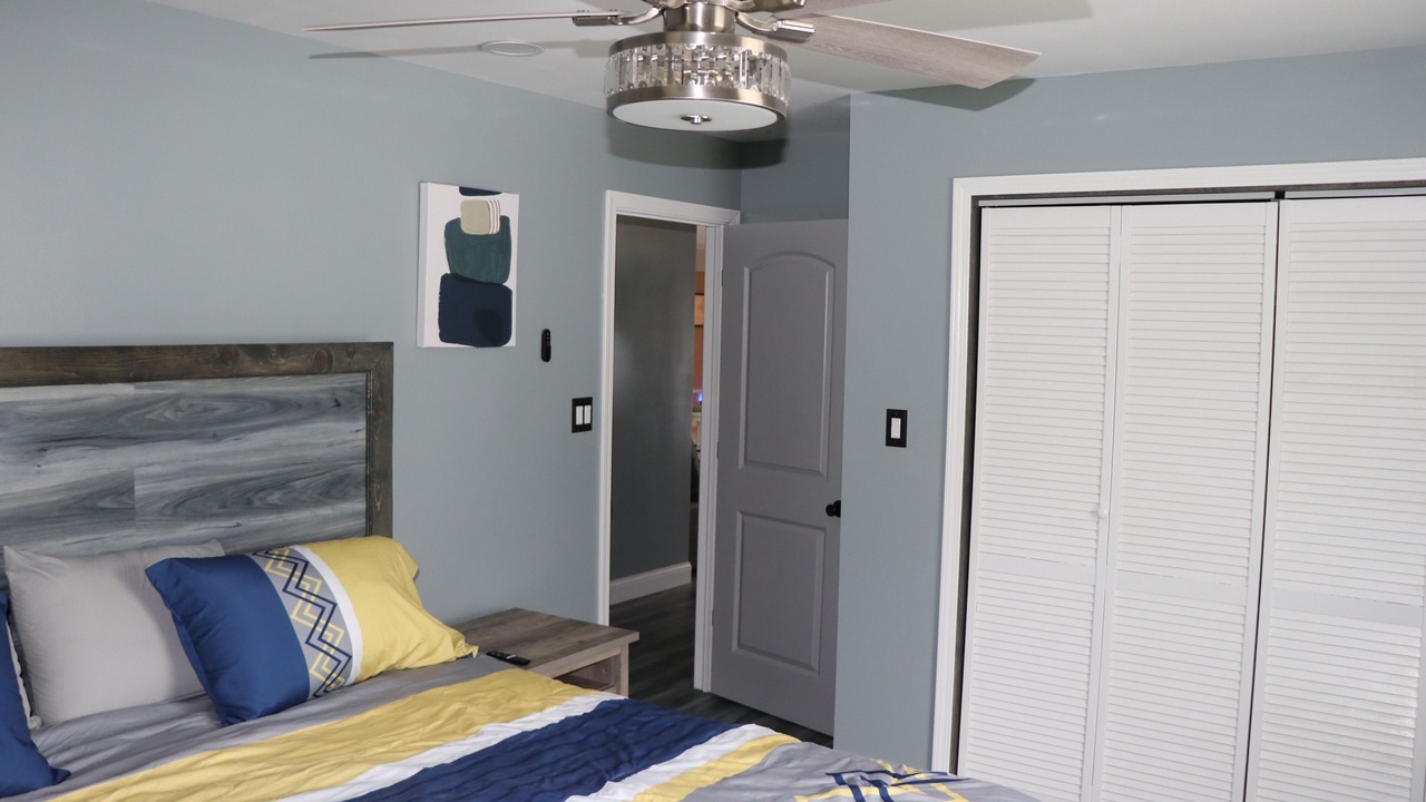 Photo of Bedroom in Miller Beach