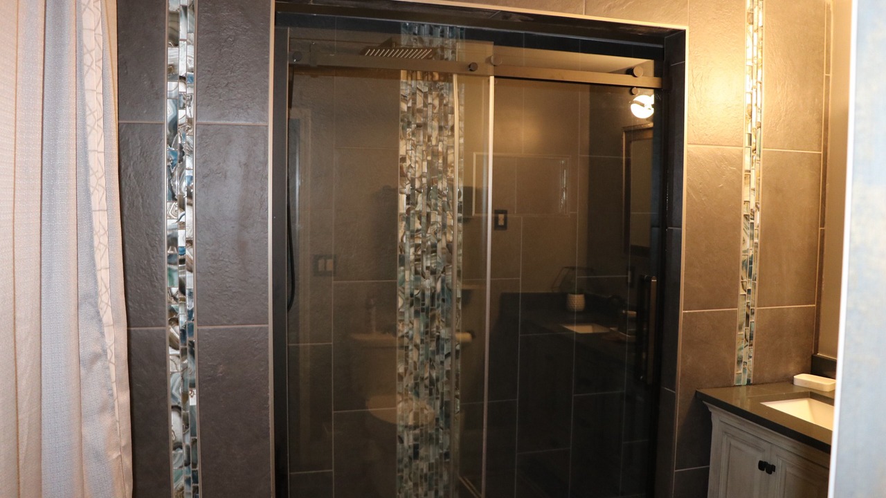 Photo of Bathroom in Miller Beach