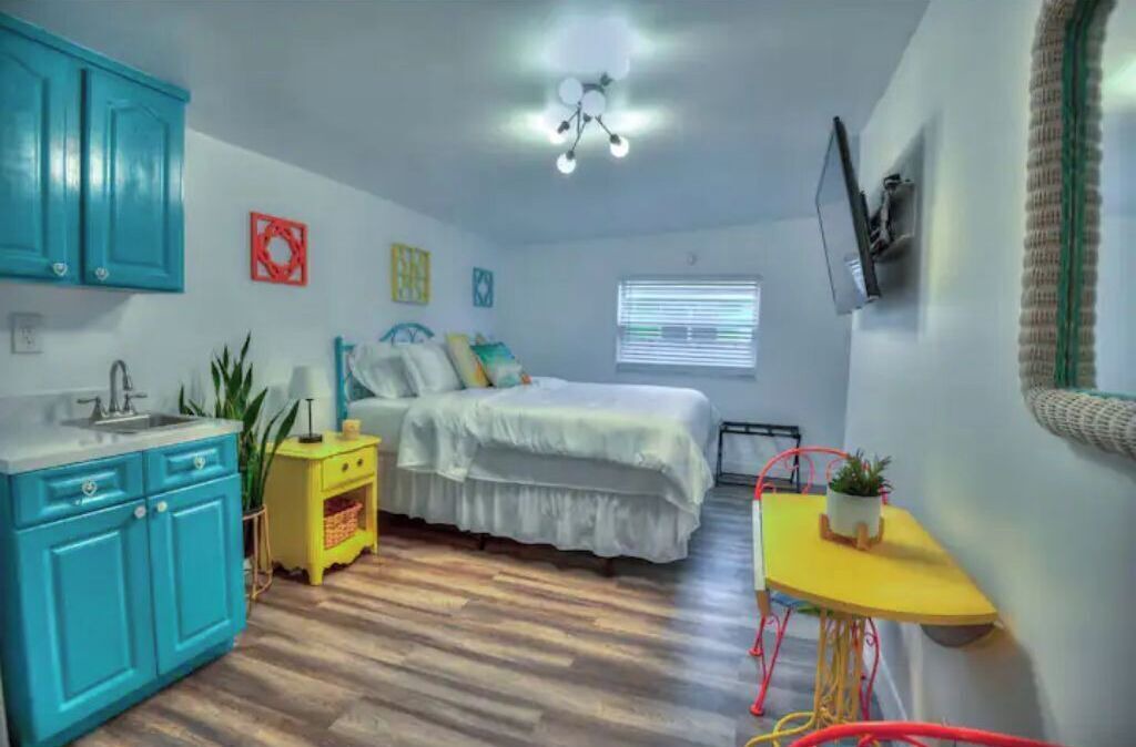 Photo of Bedroom in South Middle River