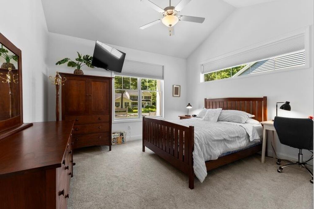 Photo of Bedroom in Saratoga Springs