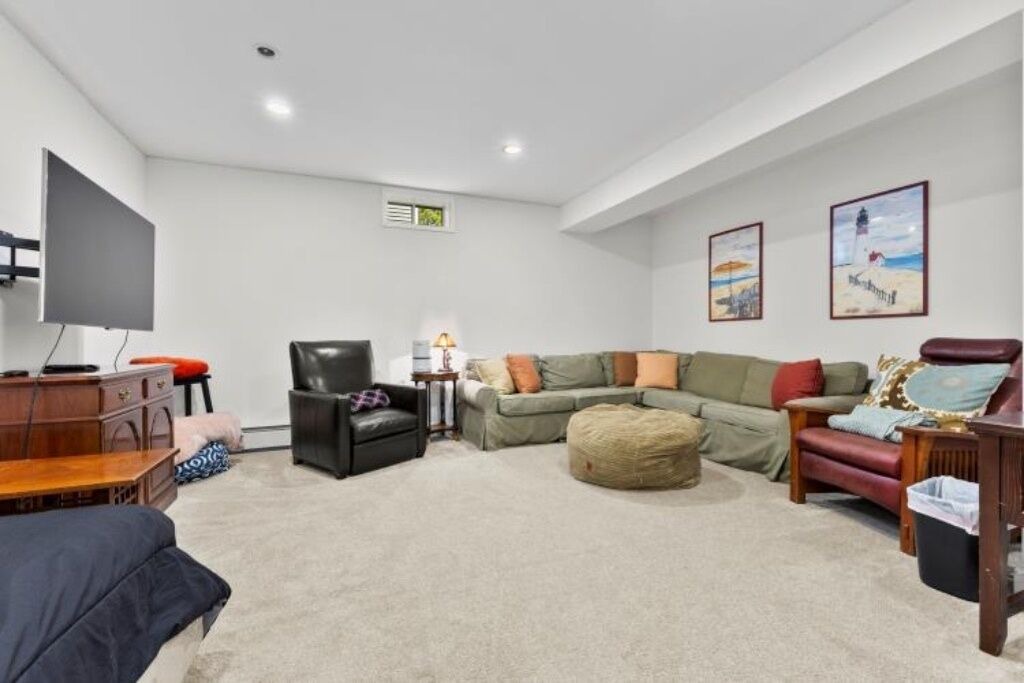 Photo of Livingroom in Saratoga Springs