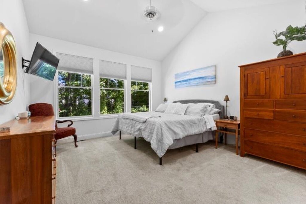 Photo of Bedroom in Saratoga Springs