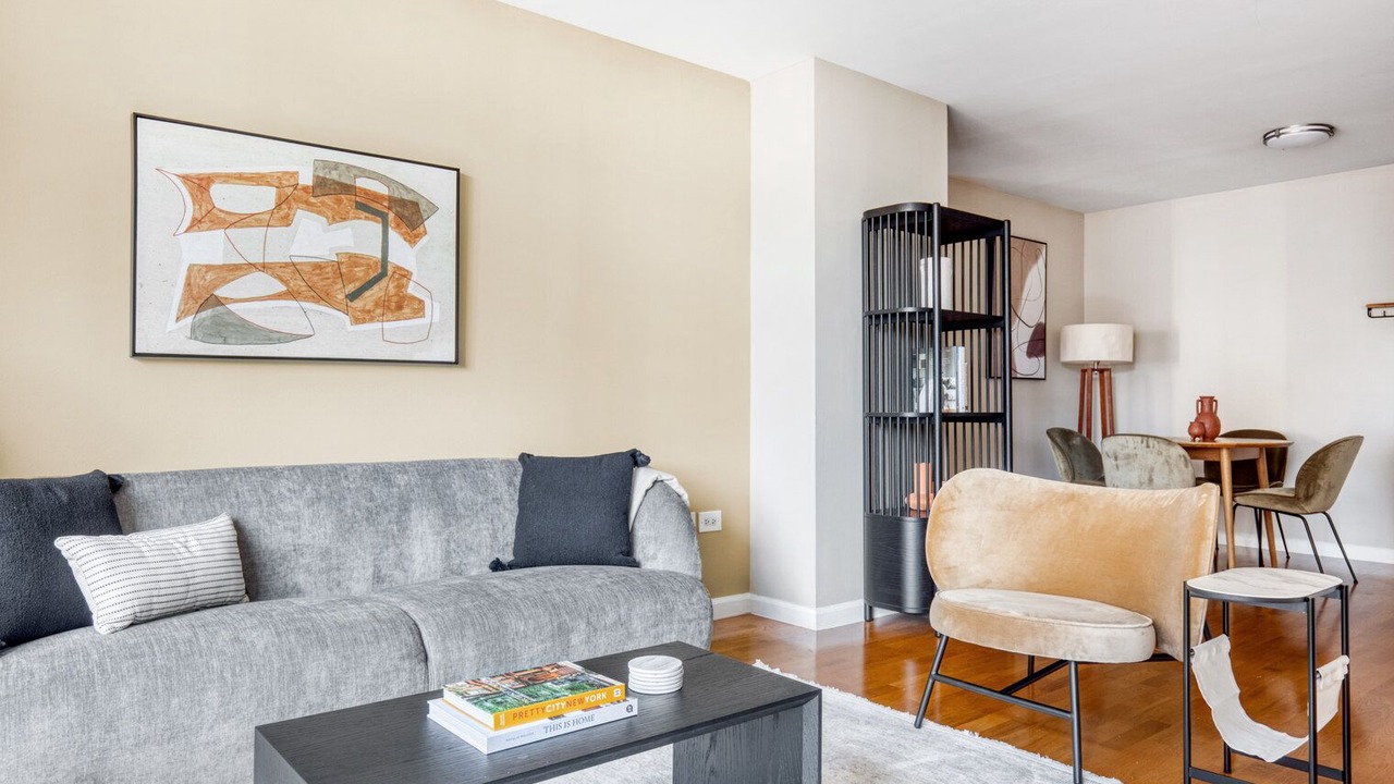 Photo of Livingroom in Upper West Side