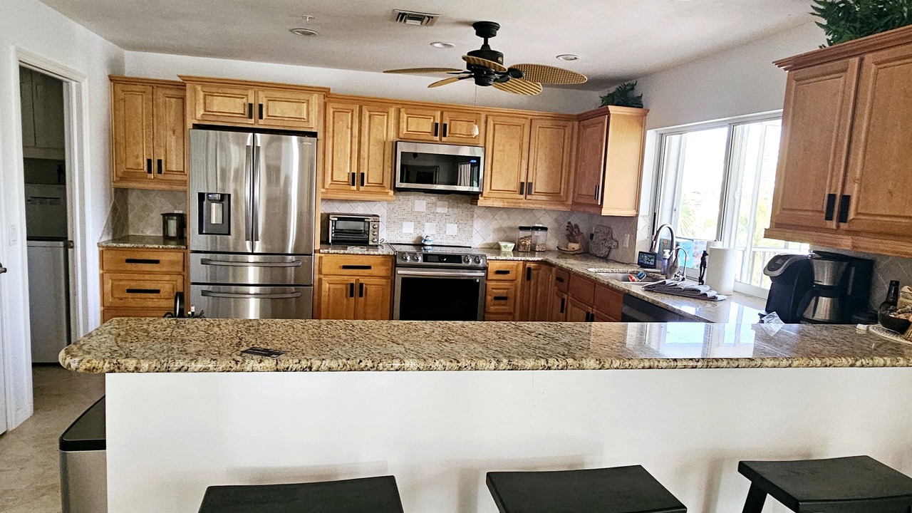 Photo of Kitchen in Laguna Shores