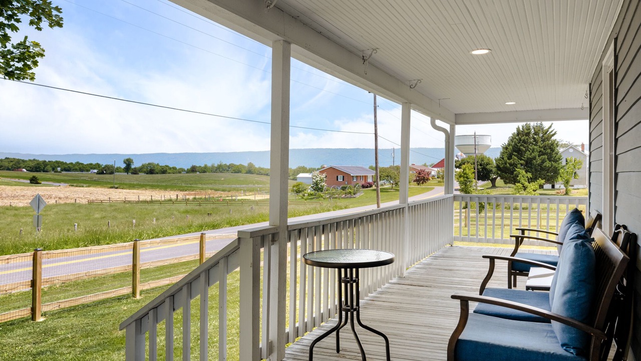 Photo of Outdoor in Woodstock