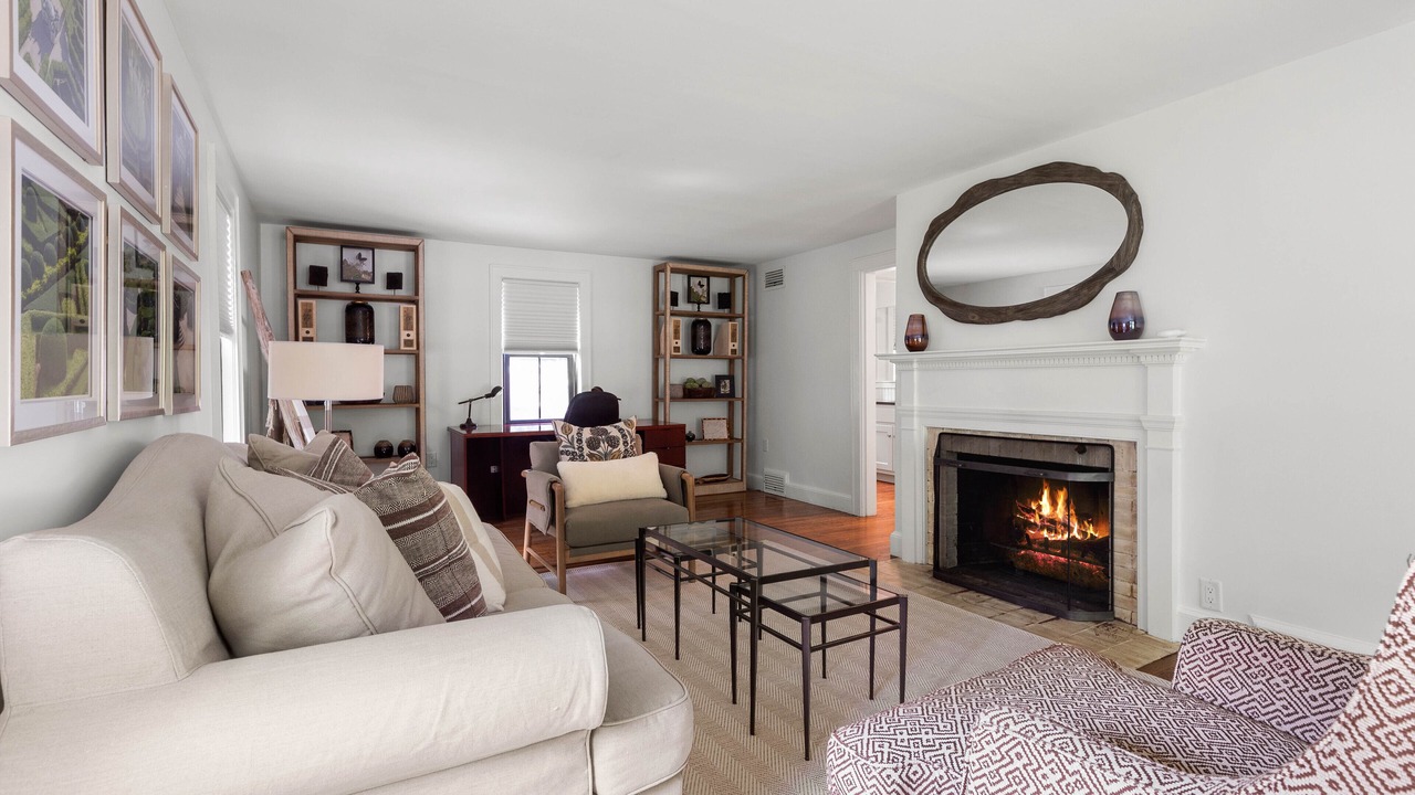 Photo of Livingroom in Andover