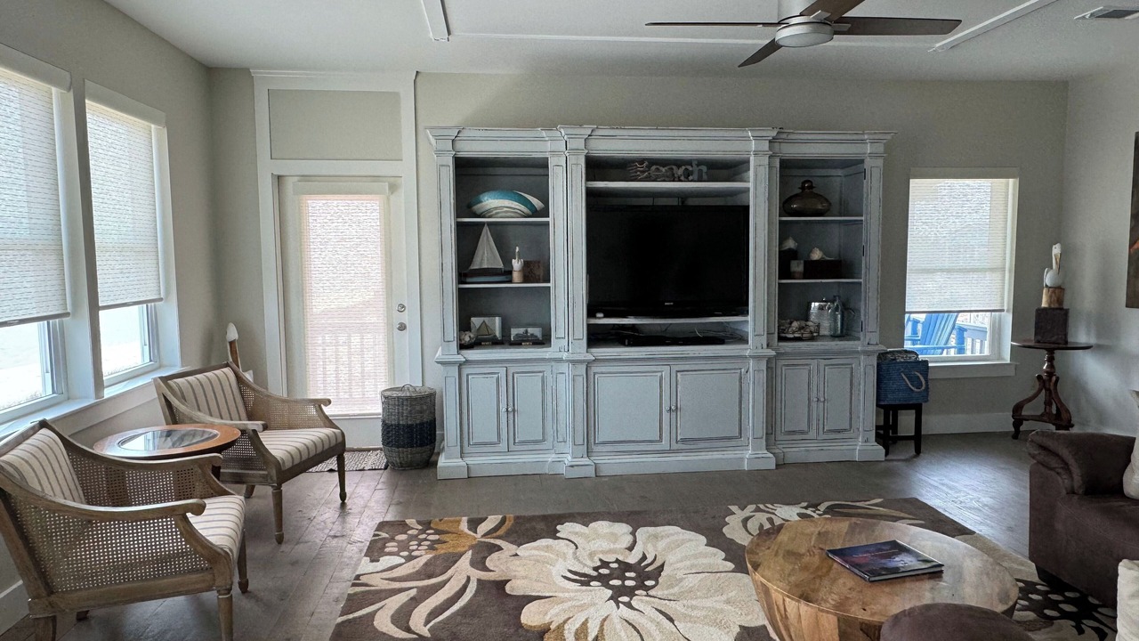 Photo of Livingroom in Alligator Point