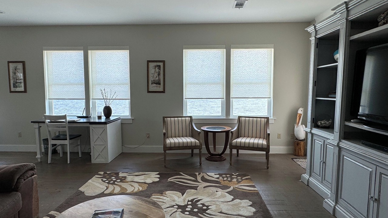 Photo of Livingroom in Alligator Point